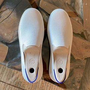 Rothys Womens Slip On Sneakers off White Size 9